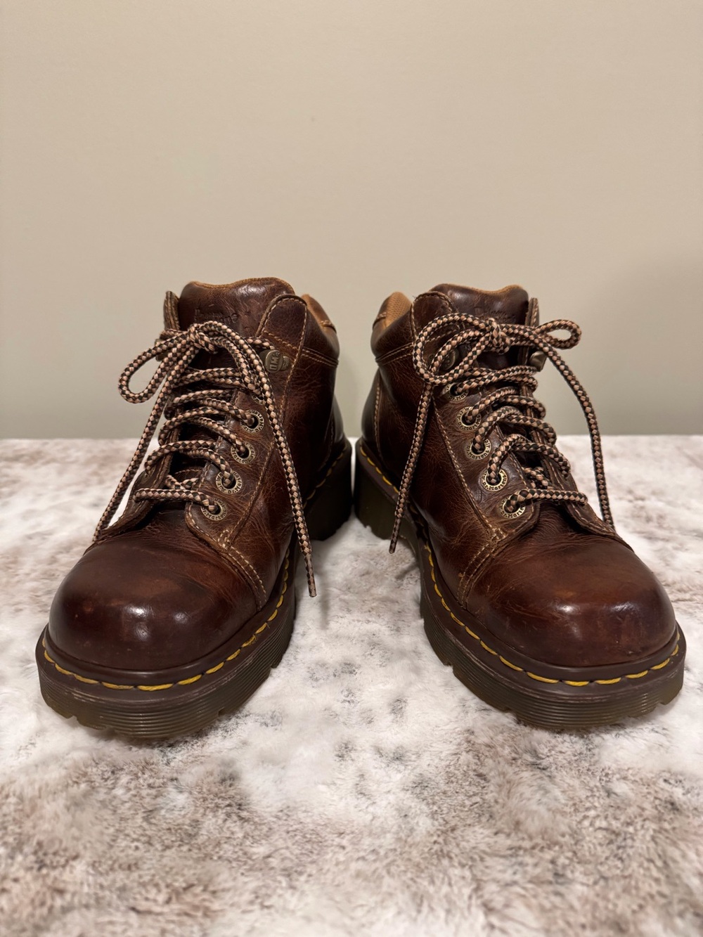 DR. MARTENS AIR WAIR TOYA Rich Brown Color Leather Boot, Great looking boots! - Picture 2 of 11